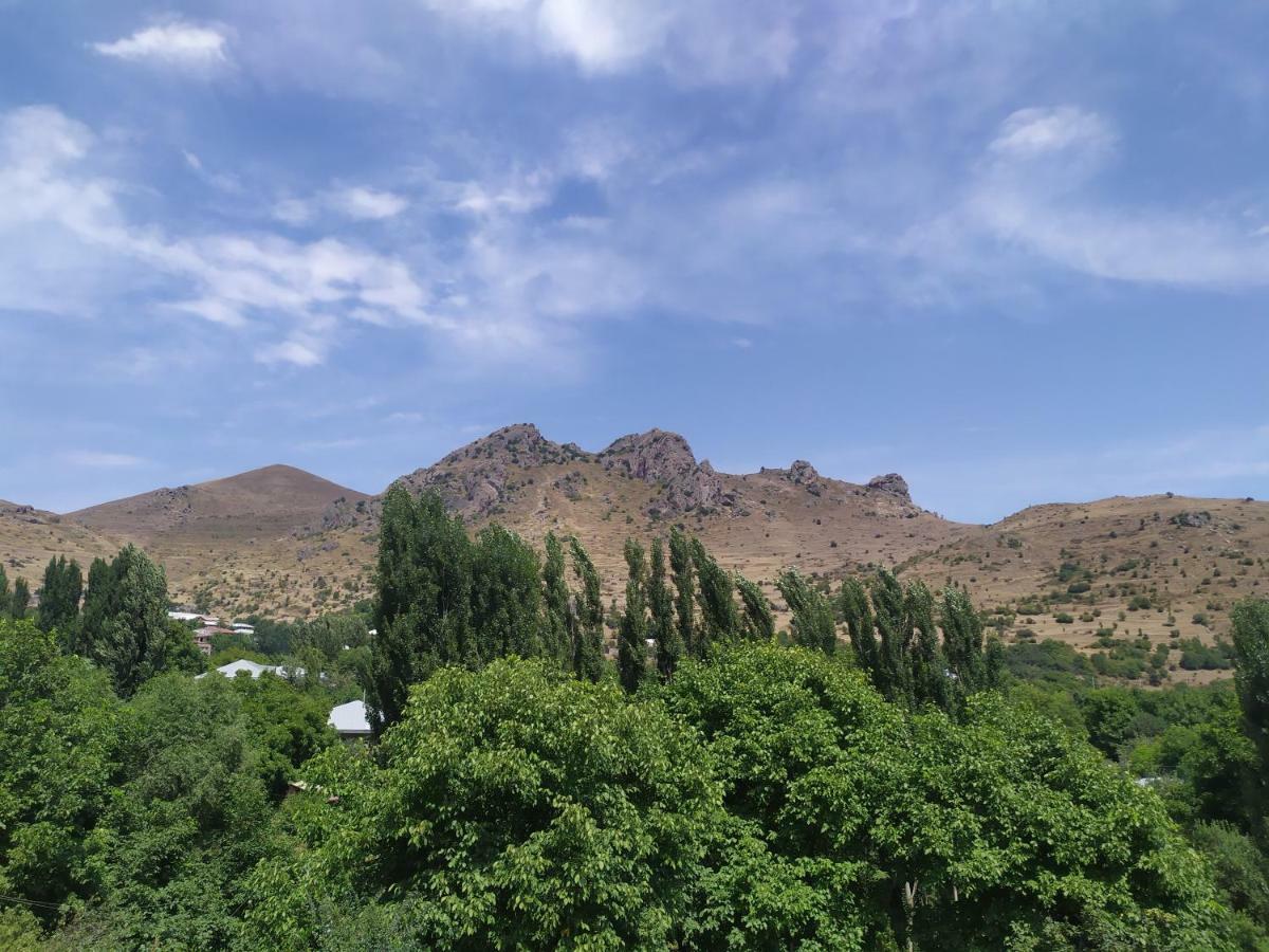 Verishen Guest House B&B غوريس المظهر الخارجي الصورة