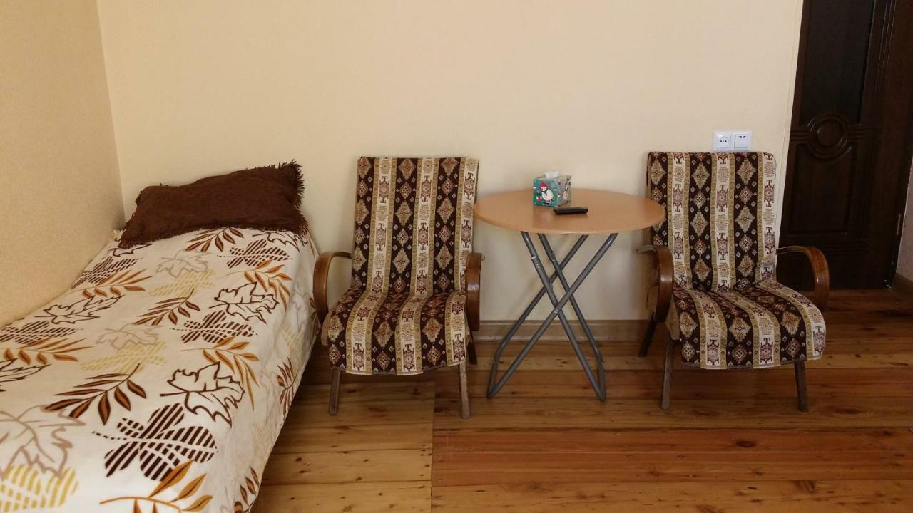 Verishen Guest House B&B غوريس المظهر الخارجي الصورة