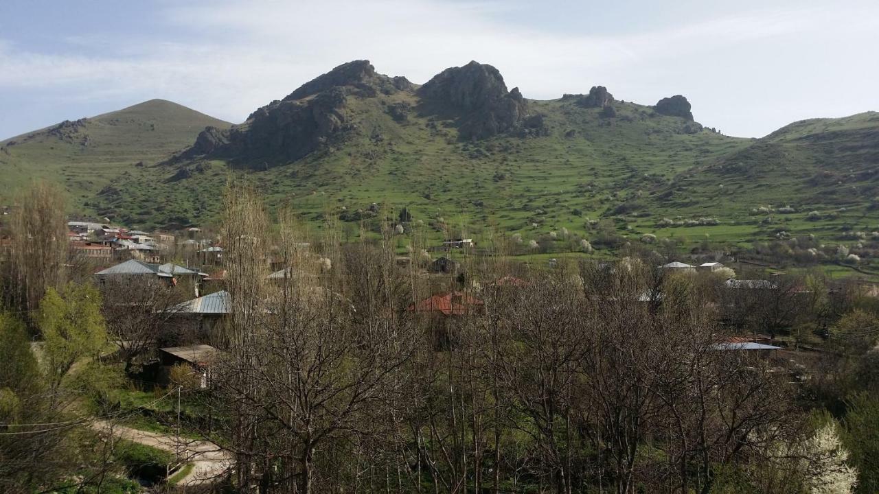 Verishen Guest House B&B غوريس المظهر الخارجي الصورة